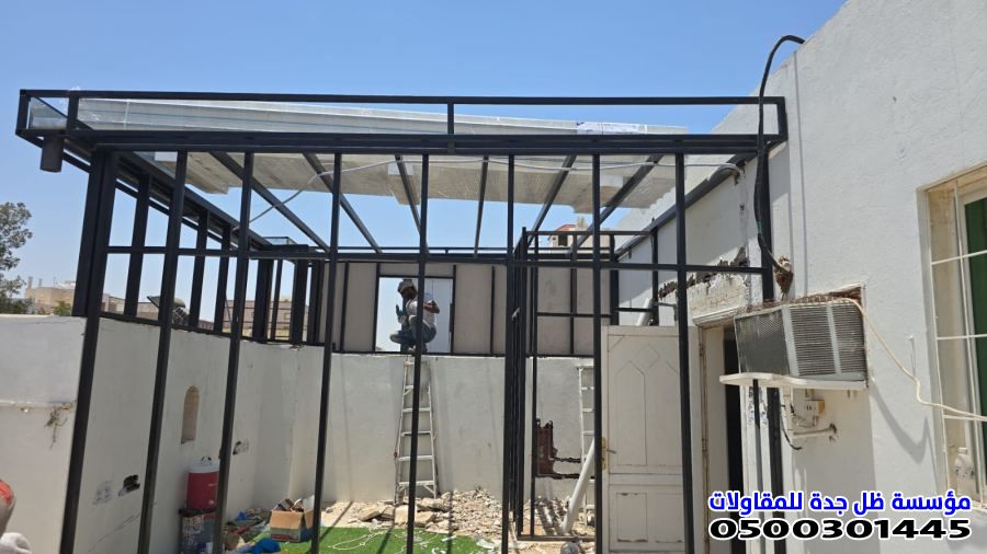 غرف ساندوتش بنل وملاحق إسمنت بورد بجدة والطائف: دليل التكلفة والمميزات لعام 2026